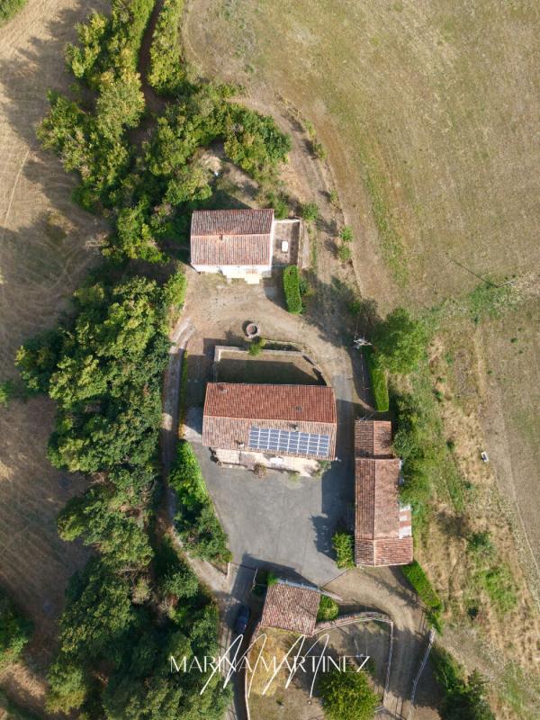 Corps de ferme - 362 m² - 14 pièces