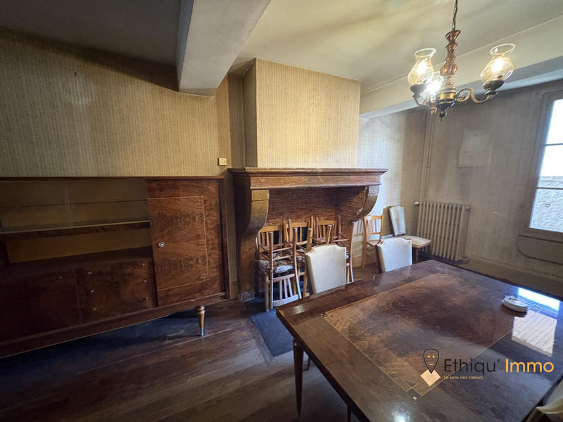 Maison ancienne - 120 m² - 10 pièces