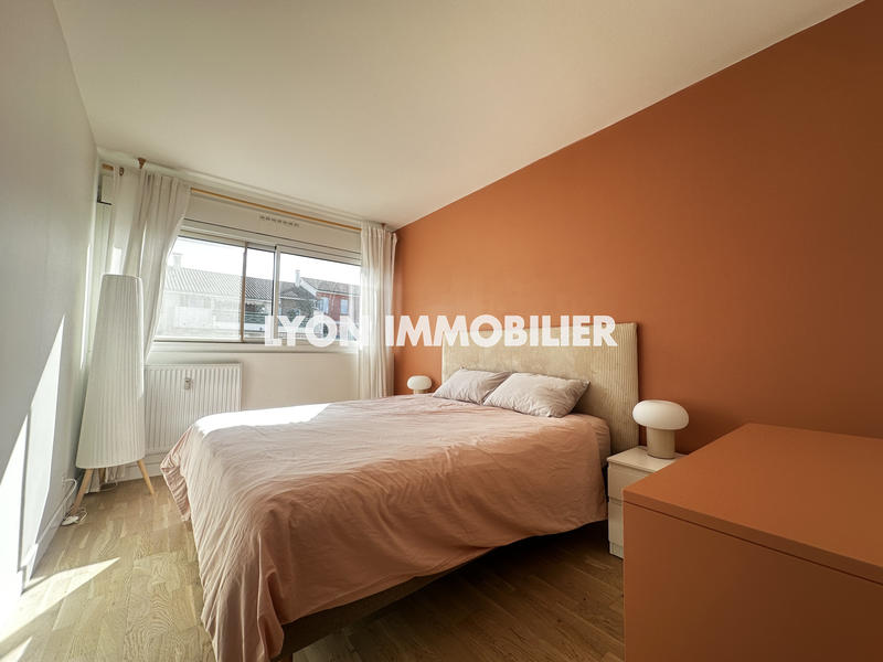 Appartement - 82 m² - 3 pièces