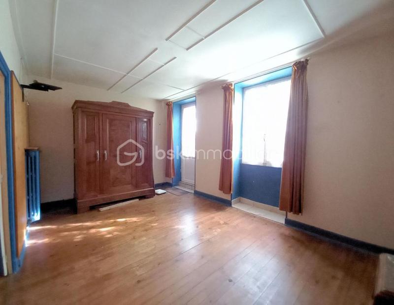 Maison en pierre - 101 m² - 4 pièces