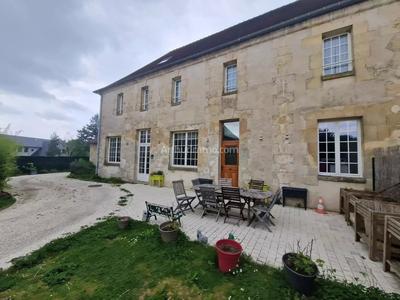 Maison - 270 m²