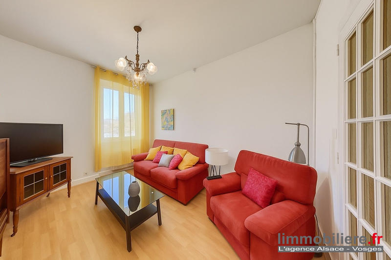 Appartement - 93 m² - 5 pièces