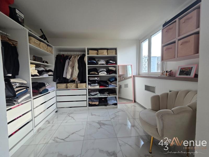 Appartement - 73 m² - 4 pièces