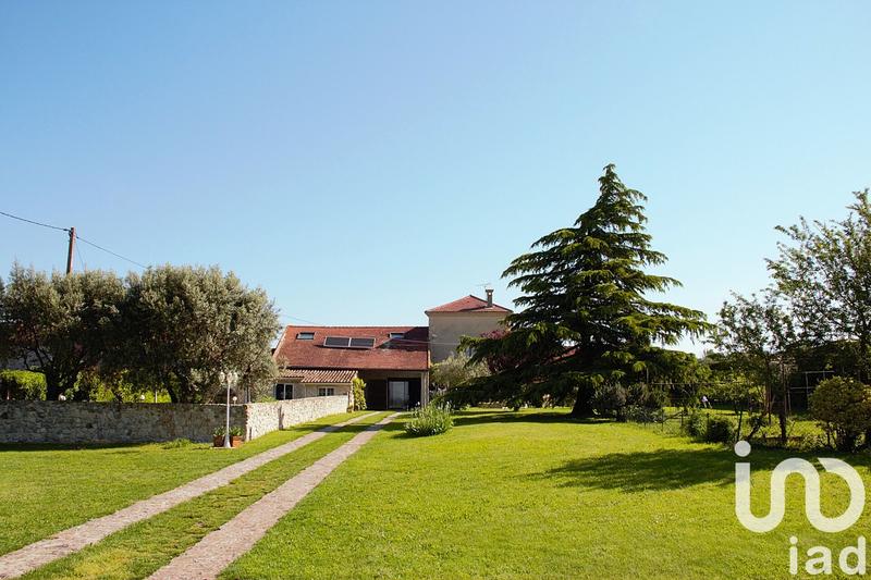 Maison - 315 m² - 10 pièces