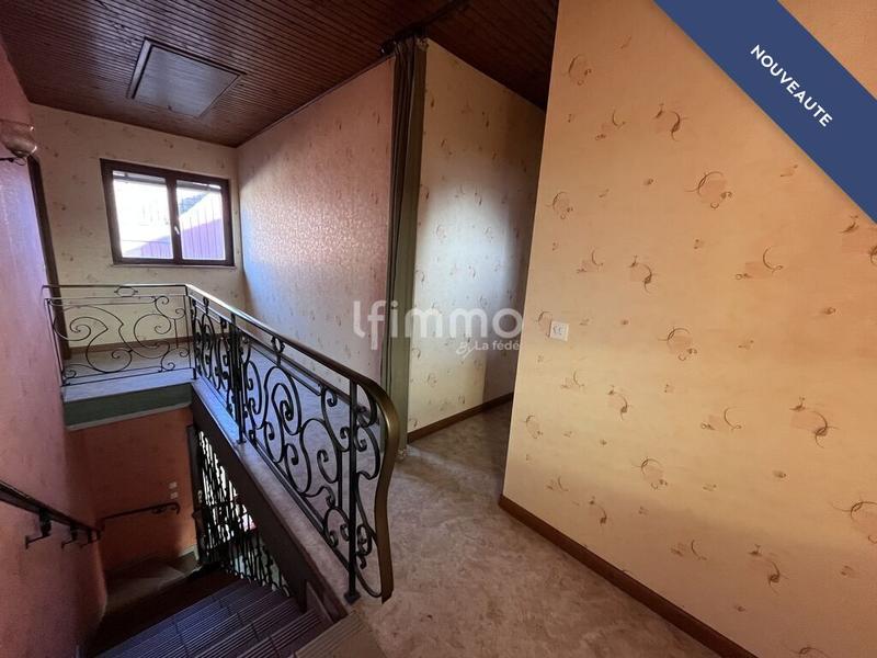 Maison - 374 m² - 17 pièces