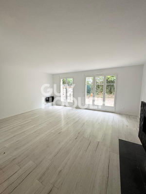 Maison - 110 m² - 6 pièces