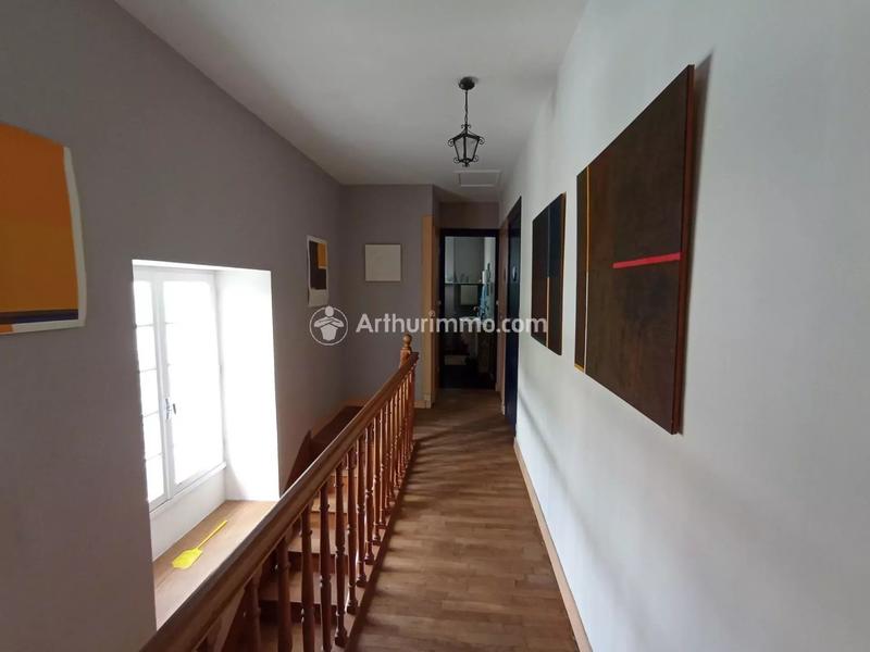 Maison - 164 m² - 7 pièces