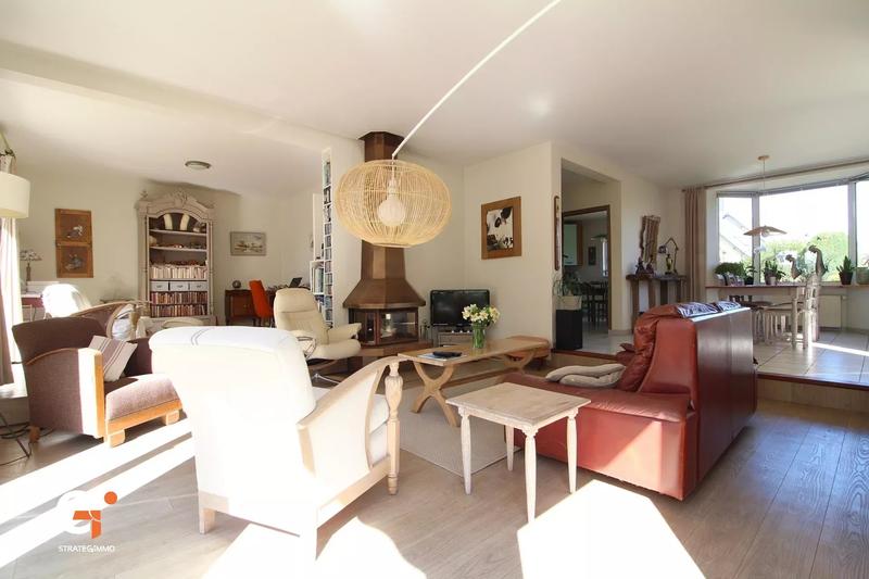 Maison - 174 m² - 7 pièces