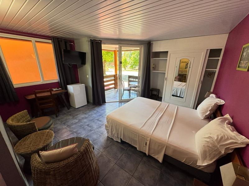 Fonds de commerce - 1 368 m²