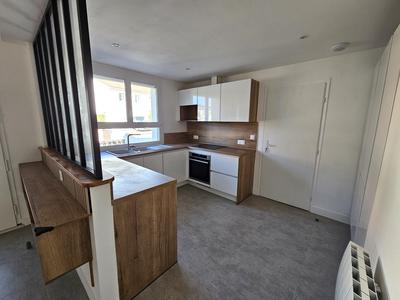 Maison - 72 m² - 4 pièces