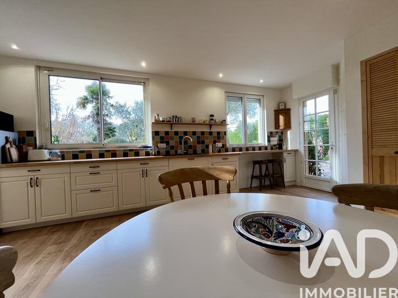 Maison - 170 m² - 7 pièces