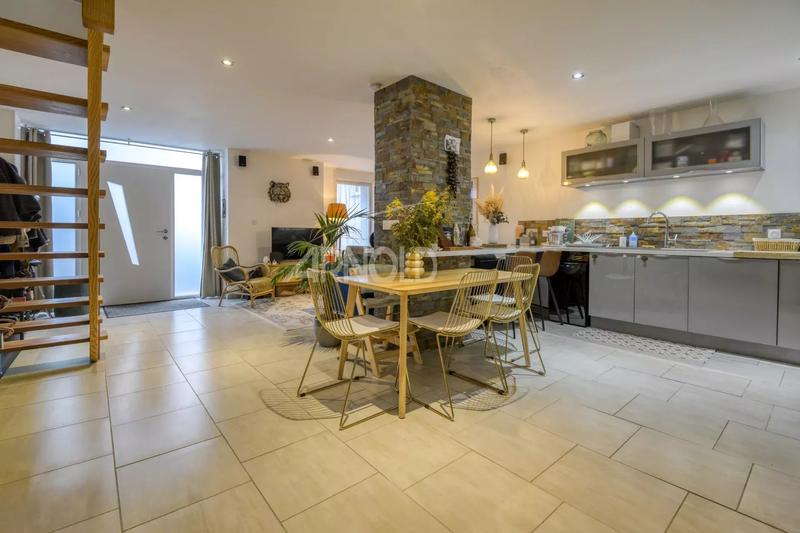 Appartement - 78 m² - 4 pièces