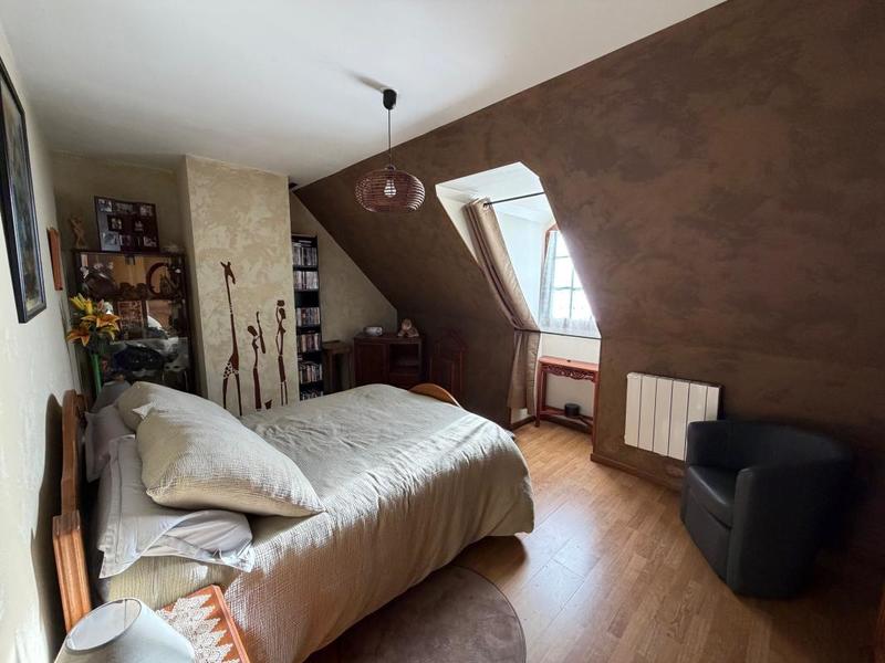 Maison - 147 m² - 5 pièces