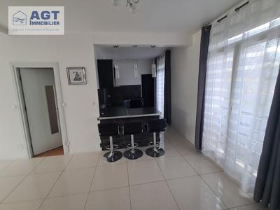 Appartement - 72 m² - 4 pièces