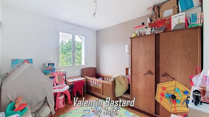 Maison - 84 m² - 5 pièces