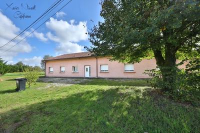 Maison - 281 m² - 8 pièces