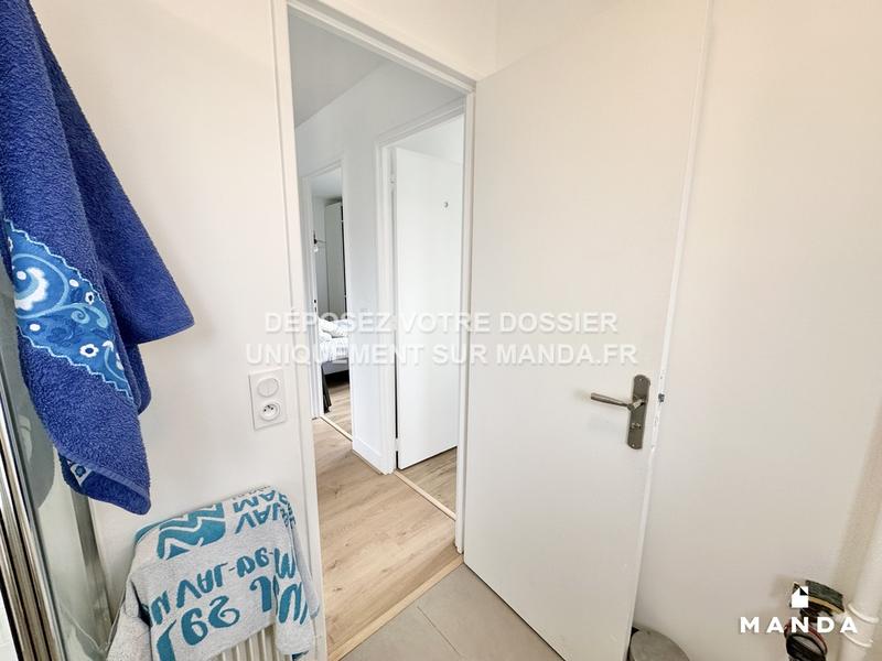 Chambre - 12 m² - 5 pièces