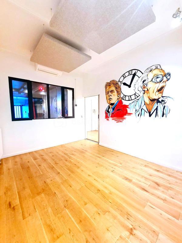 Bureau - 243 m² - 4 pièces