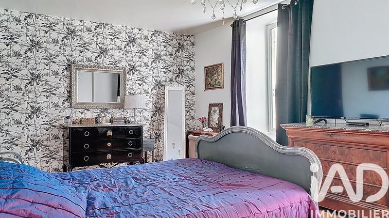 Maison - 159 m² - 6 pièces