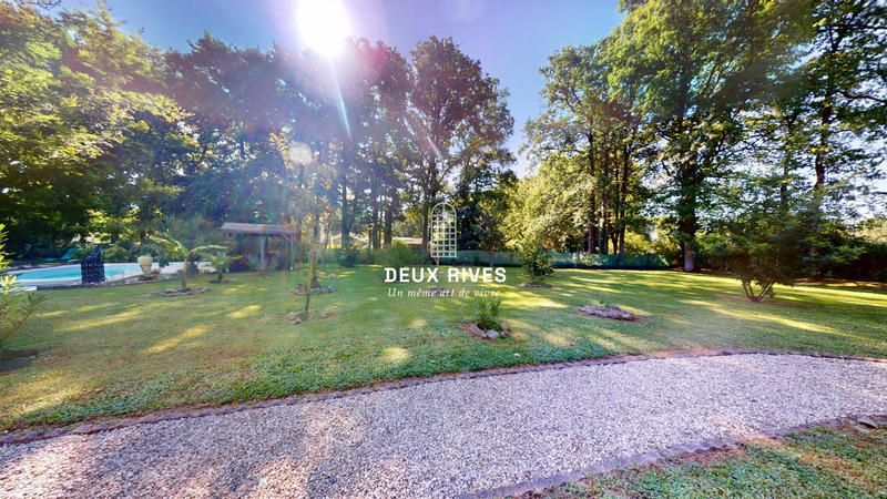 Villa - 167 m² - 6 pièces