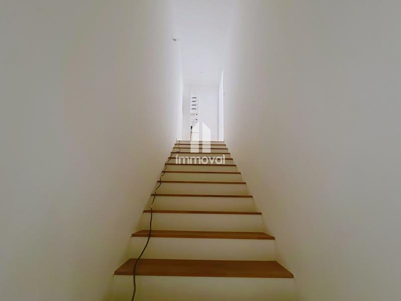 Appartement - 107 m² - 5 pièces