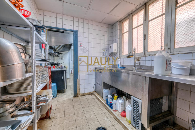Fonds de commerce - 124 m²