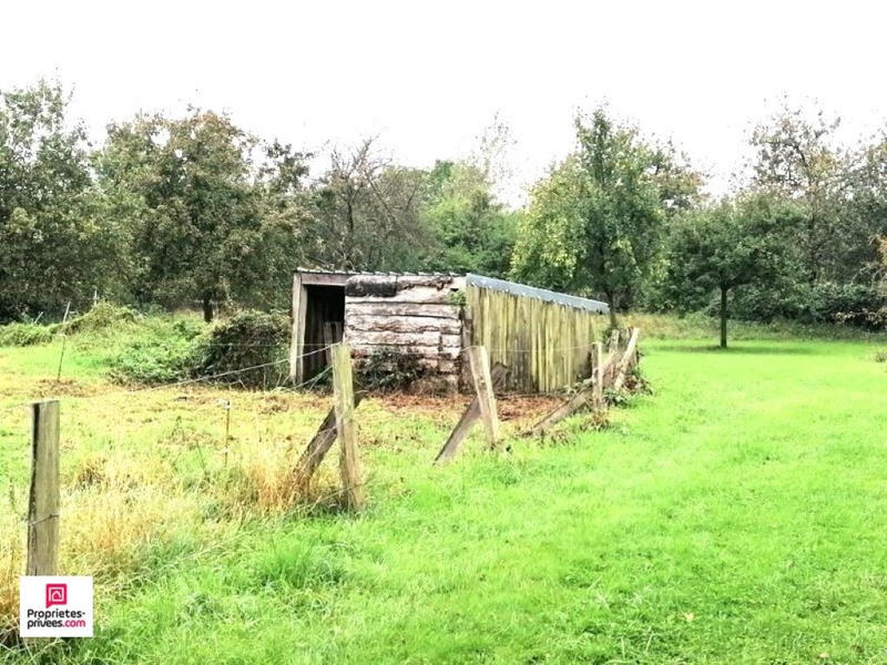 Maison - 435 m² - 17 pièces