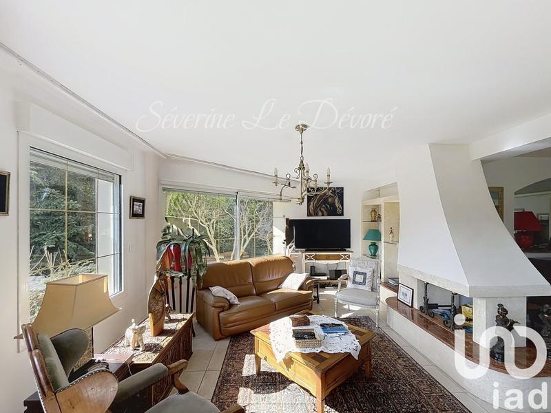 Maison - 187 m² - 9 pièces