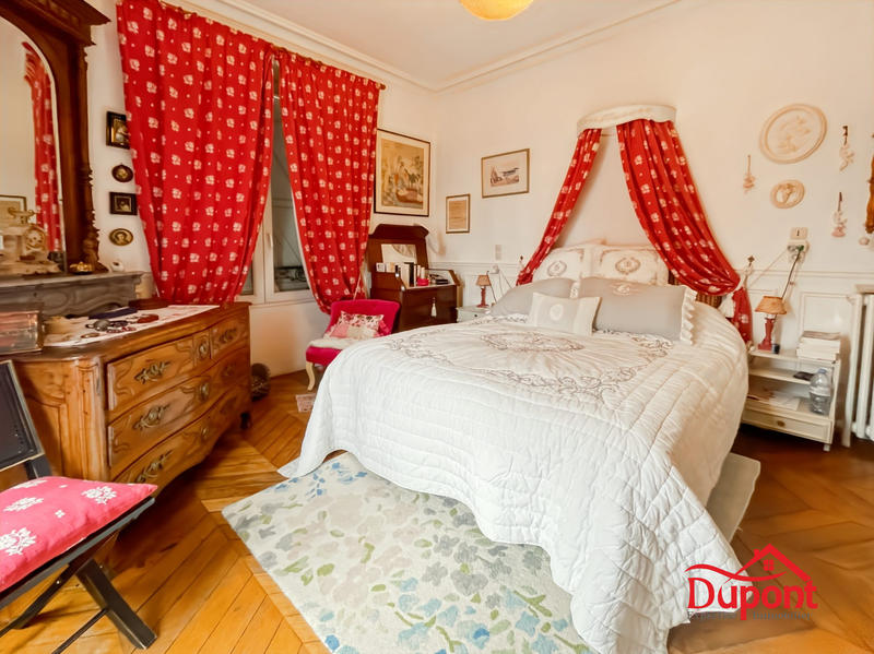 Appartement - 102 m² - 4 pièces