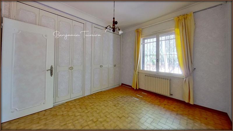 Maison - 204 m² - 7 pièces