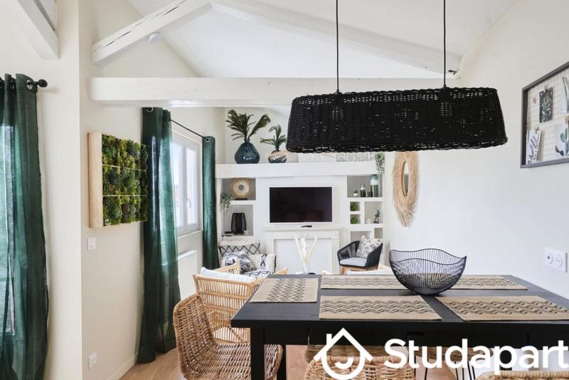 Chambre - 8 m² - 1 pièce