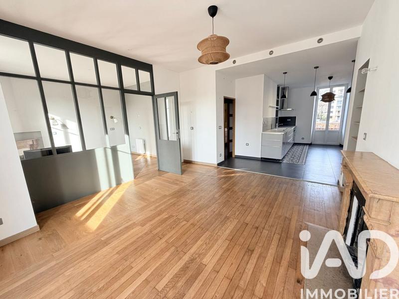 Appartement - 77 m² - 3 pièces