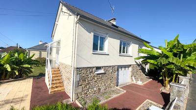 Maison - 73 m² - 5 pièces