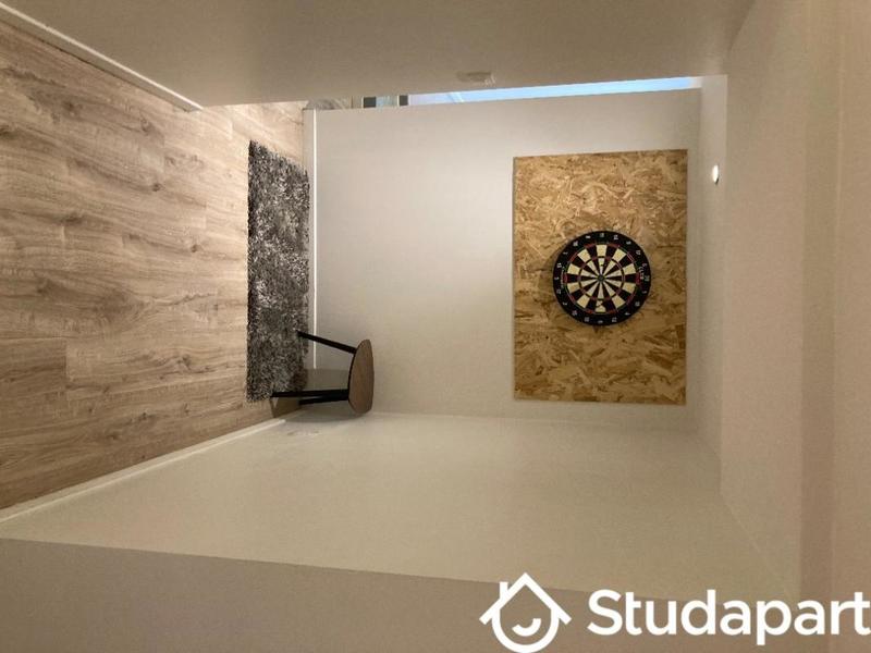 Chambre - 11 m² - 1 pièce