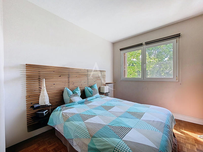 Appartement - 89 m² - 4 pièces