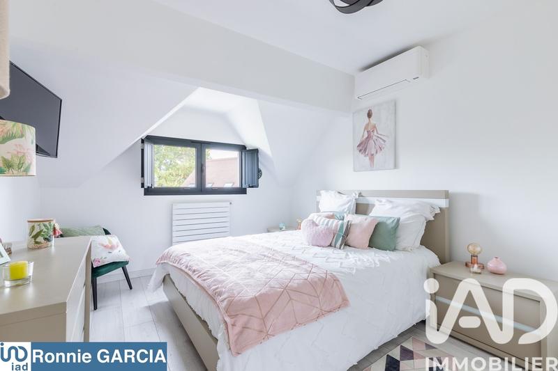 Maison - 185 m² - 6 pièces