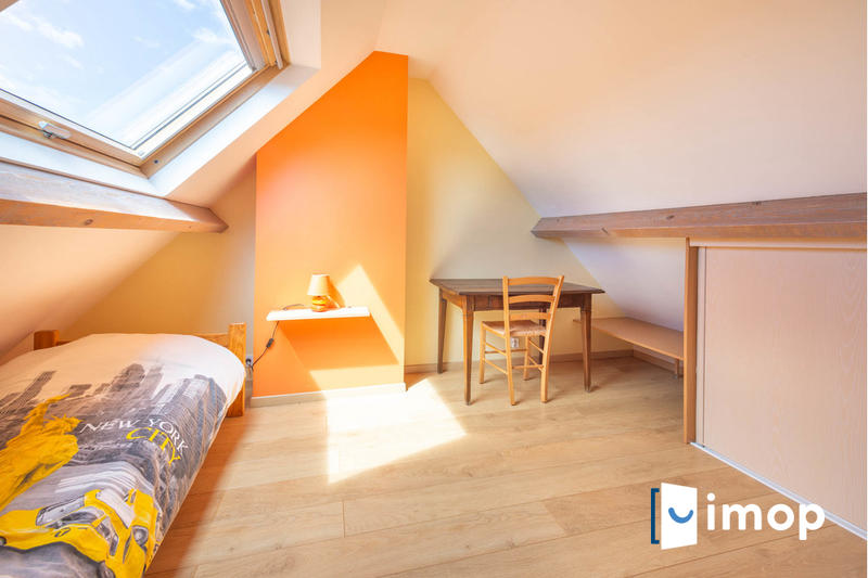 Maison - 189 m² - 7 pièces