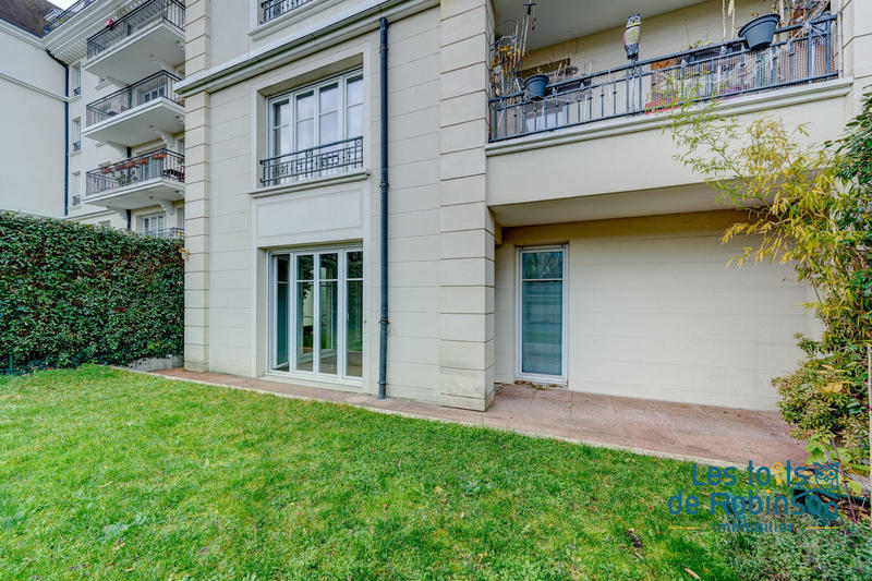 Appartement - 85 m² - 4 pièces