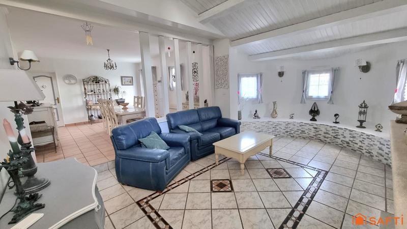 Maison - 90 m² - 4 pièces