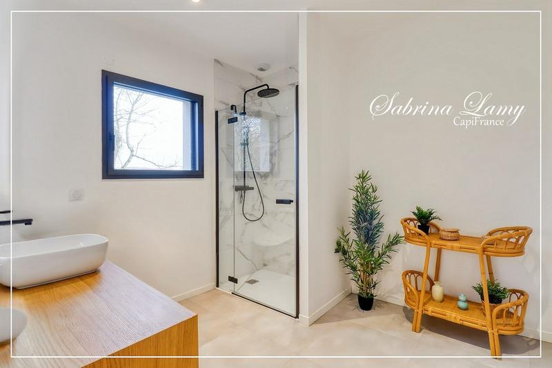 Maison - 166 m² - 7 pièces