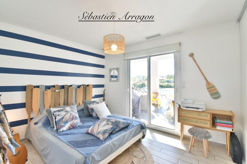 Maison - 195 m² - 5 pièces