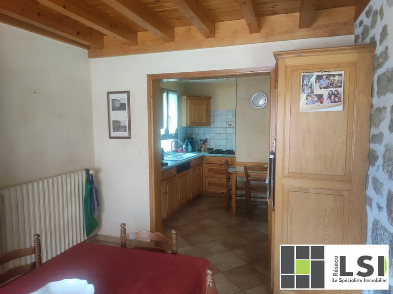 Maison - 133 m² - 8 pièces