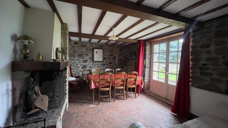 Maison - 100 m² - 6 pièces