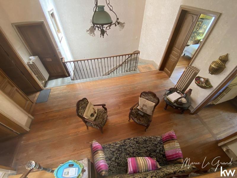 Maison - 184 m² - 7 pièces