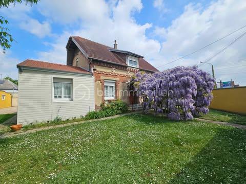 Maison - 153 m² - 7 pièces