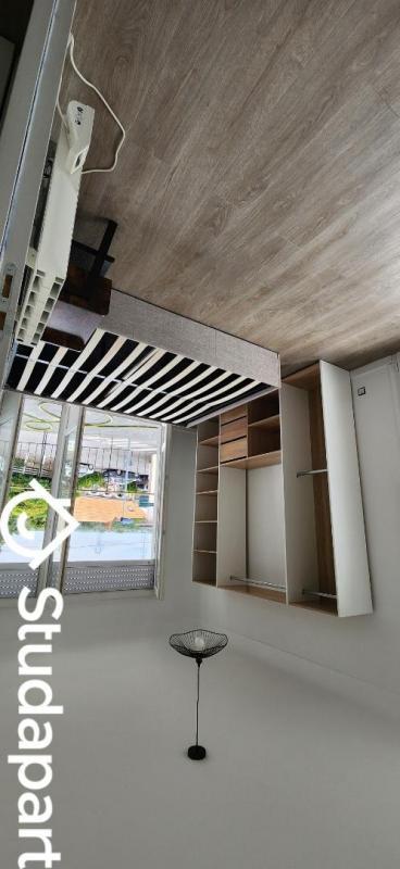 Chambre - 9 m² - 1 pièce