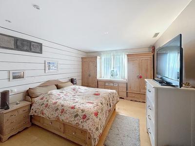 Maison - 122 m² - 4 pièces