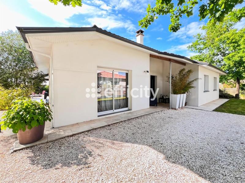 Maison - 135 m² - 5 pièces