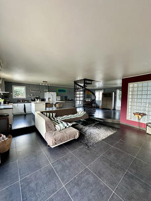 Villa - 155 m² - 5 pièces