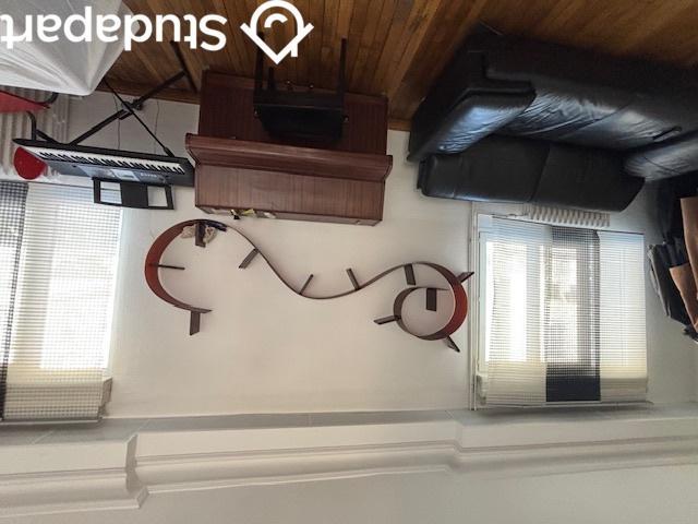 Chambre - 14 m² - 1 pièce